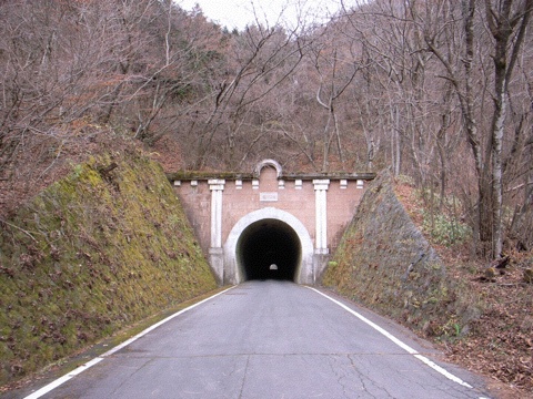笹子峠の隧道